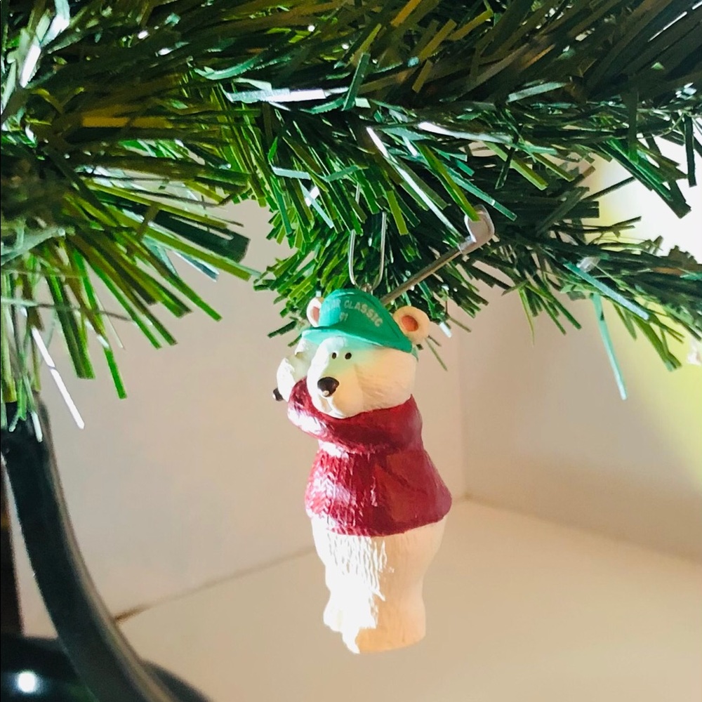 Christmas Golfing Bear